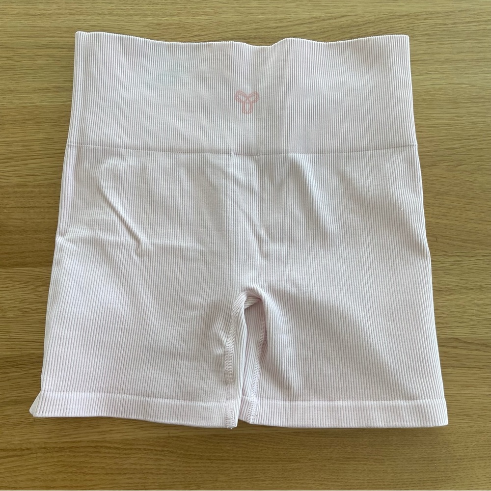 Aritzia Ribbed Pink Bike Shorts